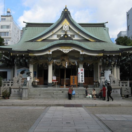 Namba-yasaka-jinja