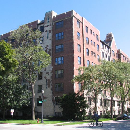 Raymond Park Apartments