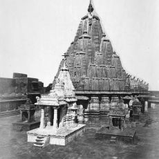 Neminath Jain Temple, Girnar