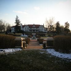 Longview Farm