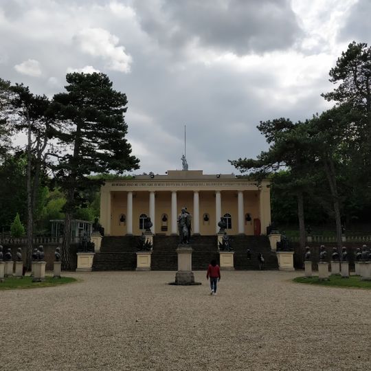 Radetzky-Gedenkstätte und Steinzeitdorf Heldenberg. Kleinwetzdorf