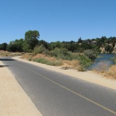 Jedediah Smith Memorial Trail