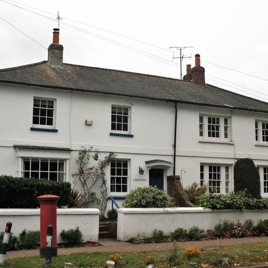 Byfleet House And Hazel Cottage