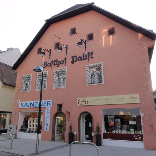 Wohnhaus, ehem. Gasthaus Pabst