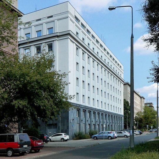 Gmach Hotelu Nowa Praga w Warszawie