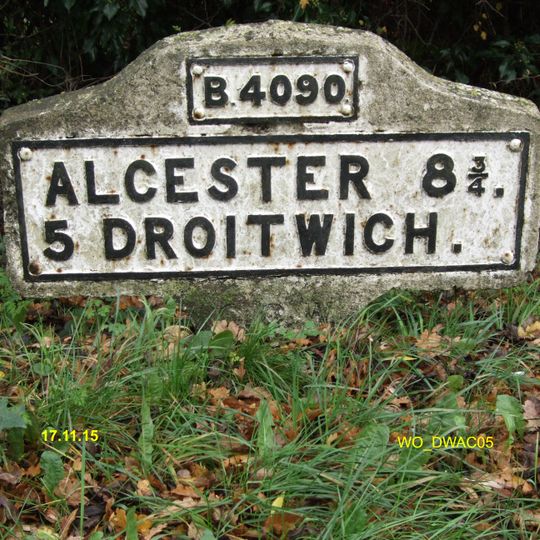 Milestone, Salt Way, W of Monkswood