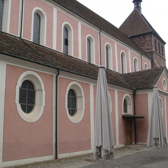 Ehemalige Stiftskirche St. Verena mit Kirchenschatz