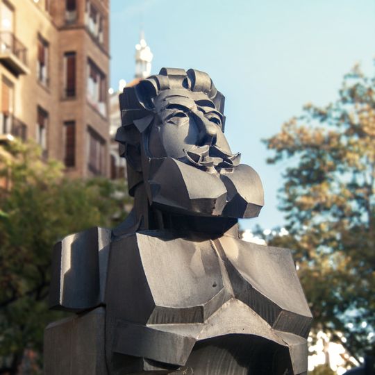 Monumento a Joaquín Costa