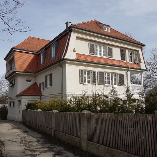 Königswieser Straße 1