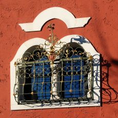 Schärhaus mit barocker Figur