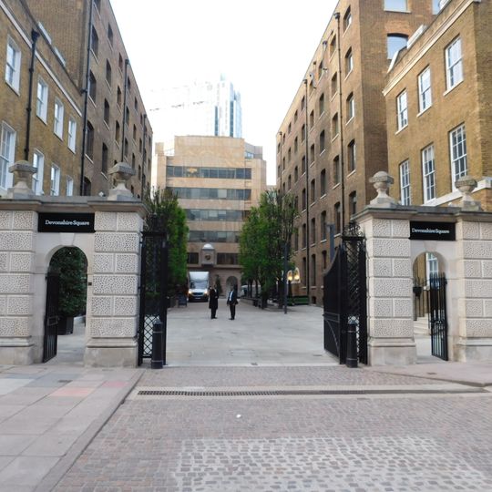 Gatepiers At Entrance To Port Of London Authority's Warehouses