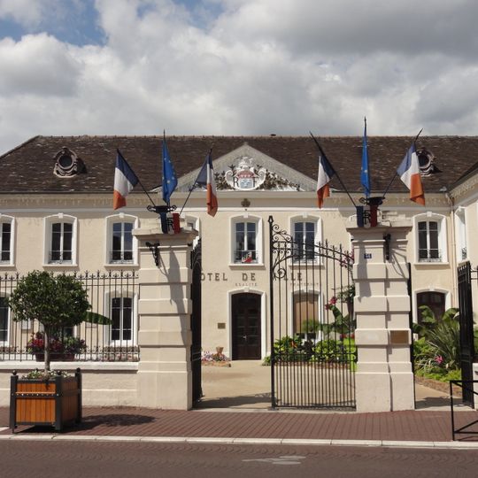 Town hall of Montereau-Fault-Yonne