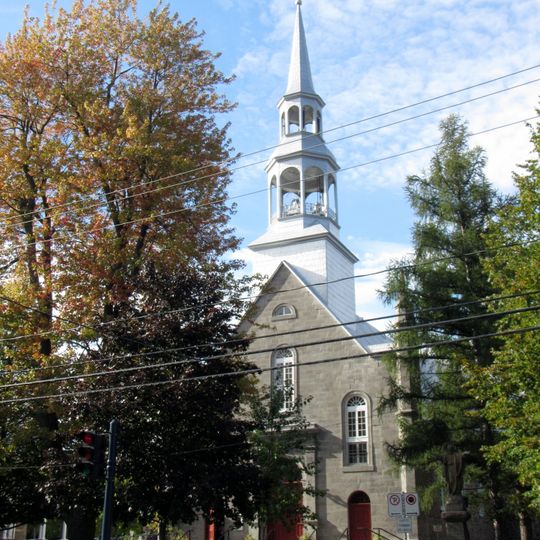 Église Saint-Michel de Vaudreuil