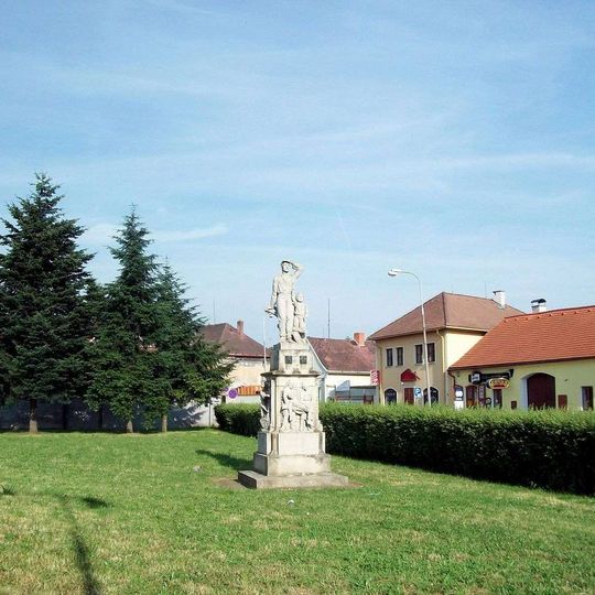 Pomník padlým v Horšovském Týně