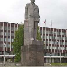 Monument to Otto Wille Kuusinen in Petrozavodsk
