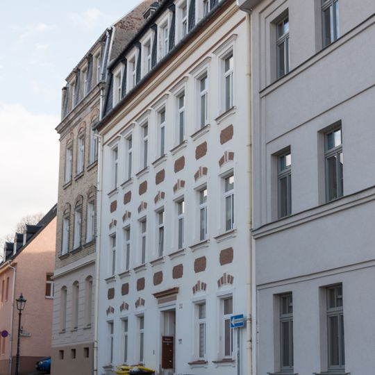 Mietshaus in geschlossener Bebauung Kleine Kirchgasse 32
