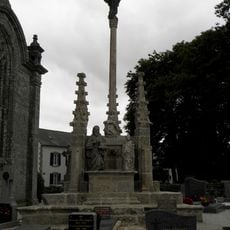 Calvaire de la Chapelle Notre-Dame de Kergoat