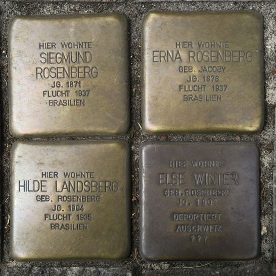 Stolperstein à la mémoire d’Erna Rosenberg