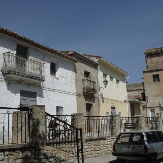 Restes de l'antiga casa senyorial del carrer del Barranc, Alfauir