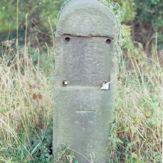 Milestone, Leyland Lane