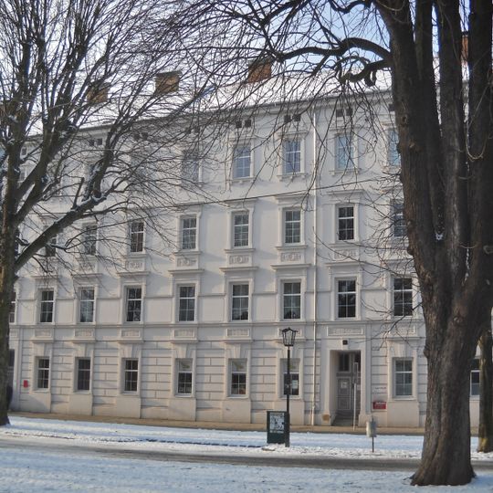 Steyr Handel Mazzetti-Promenade 8, 10