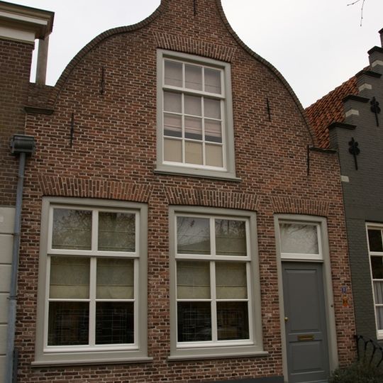 Venestraat 11, Geertruidenberg