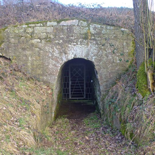 Ehemaliger Bergwerksstollen