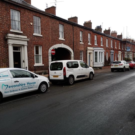 5-29, Chiswick Street