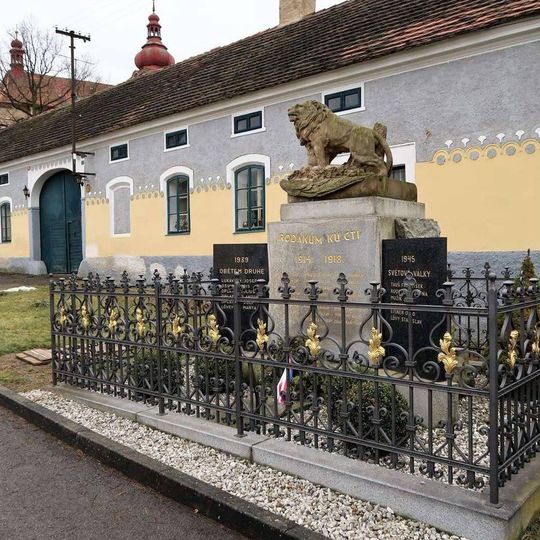 Pomník padlým v Praskolesích