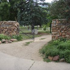 Columbia Cemetery