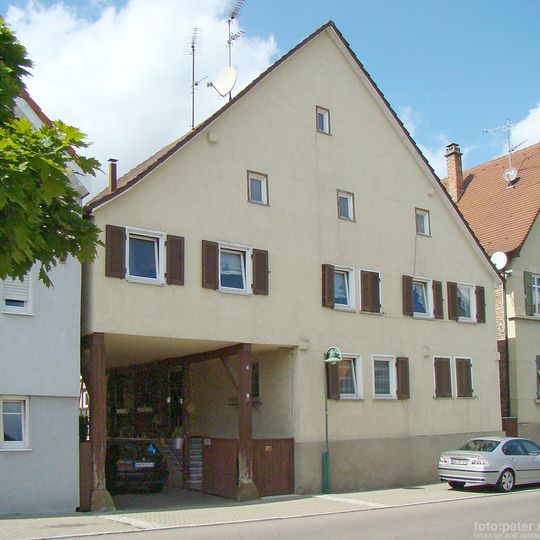 Rathausstraße 8