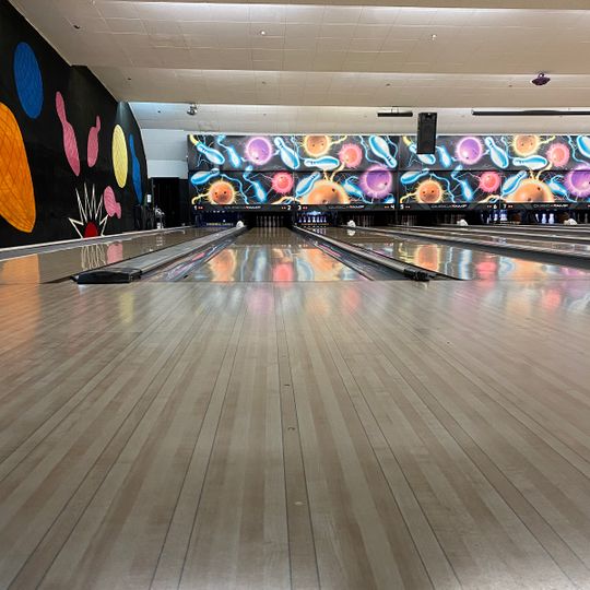 Howell Lanes