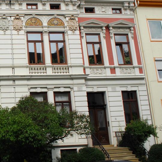 Wohnhaus Roonstraße 3