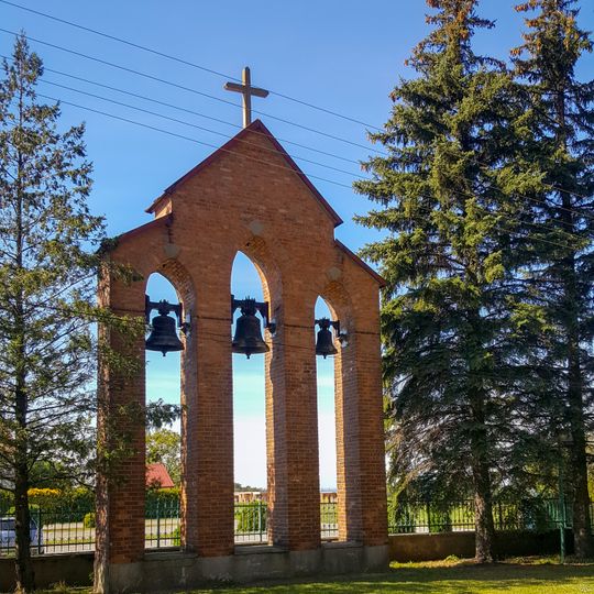 Dzwonnica arkadowa w Łukowej