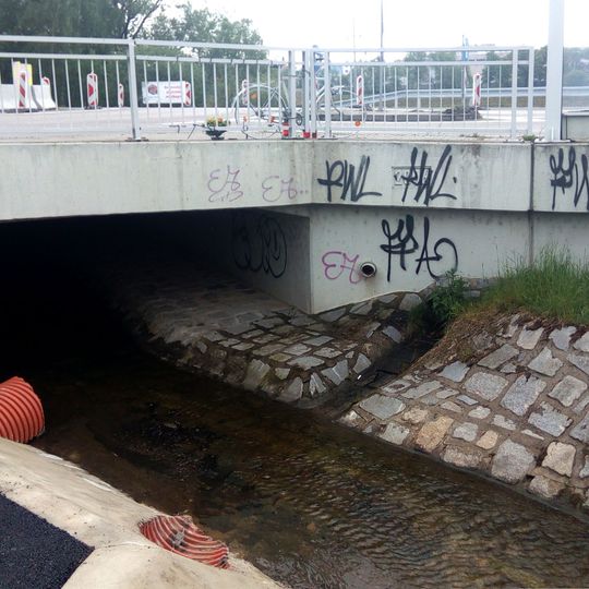 Most silnice I/3 přes Litvínovický potok