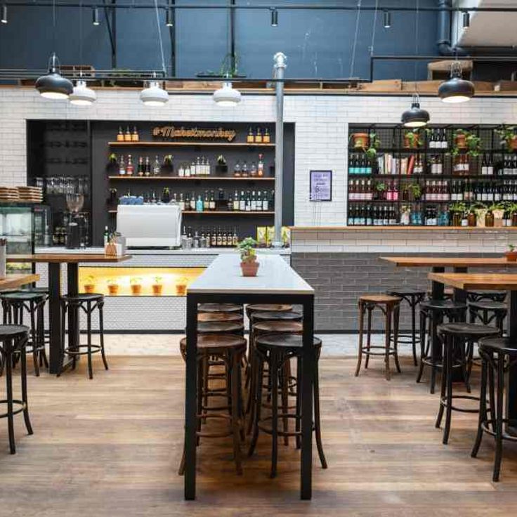 Suburban Dining and Rooftop