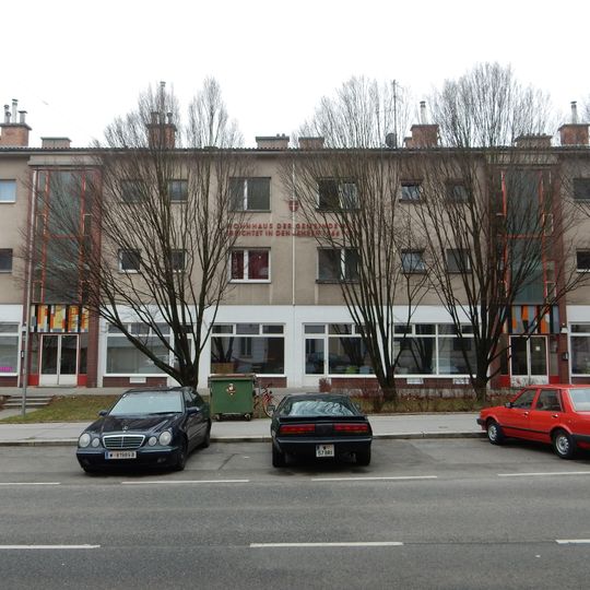 Wohnhausanlage Neuwaldegger Straße 3