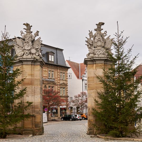 Schlosstor Gumbertusplatz; Johann-Sebastian-Bach-Platz; Promenade in Ansbach