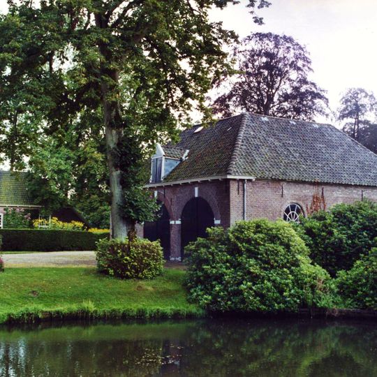 Het Zelle, rechter bouwhuis