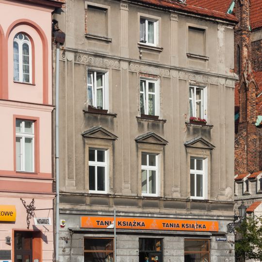 27 New Town Market Square in Toruń