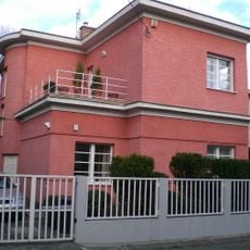 Wohnhaus in der Napraforgó-Straße 7