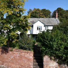 30-33, Lower North Street