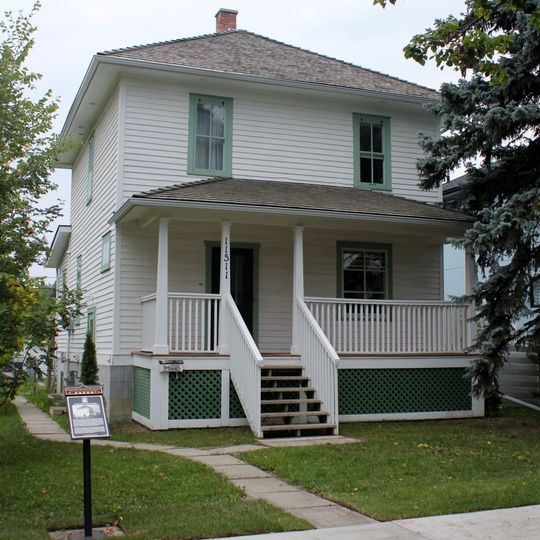 William Fraser Residence