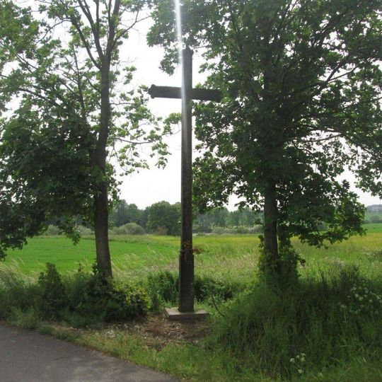 Kříž severně od Bratronic