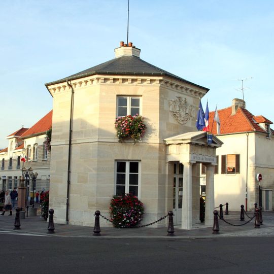 Pavillon d'octroi de Poissy