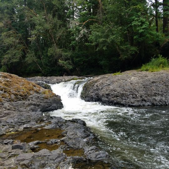 Rainbow Falls State Park