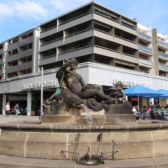 Nymphenbrunnen, Dresden