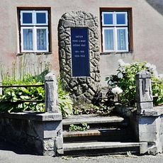 Pomník padlým ve Štrbicích