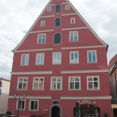 Hindenburgstraße 22