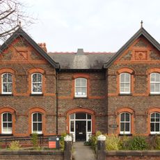 4 New Hall, Longmoor Lane